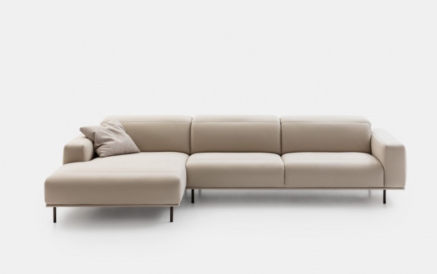 Wing sofa